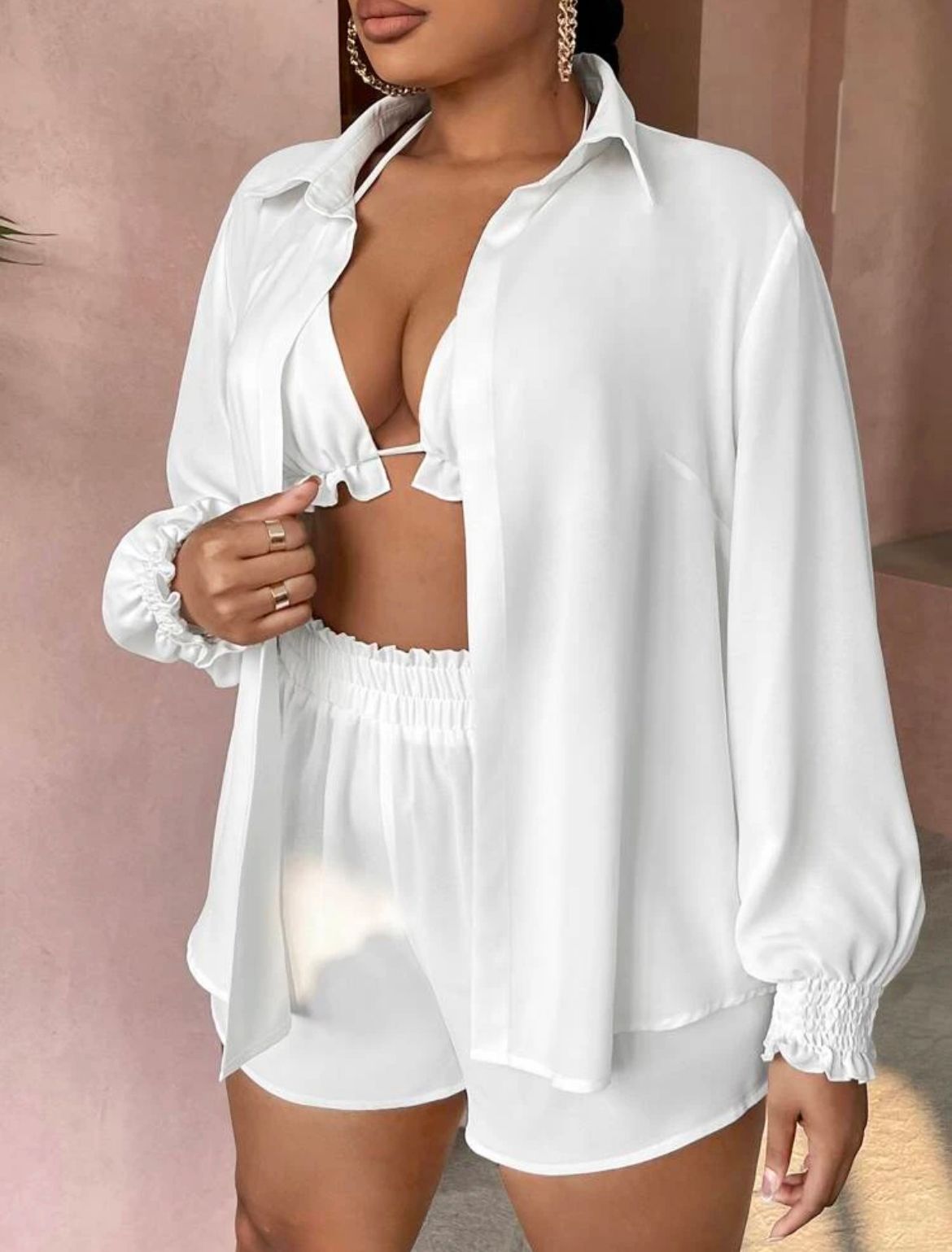 Set alb de vara 3 piese 'Summer Vibe' - Compleude vara alb din 3 piese camasa, top, pantaloni scurti