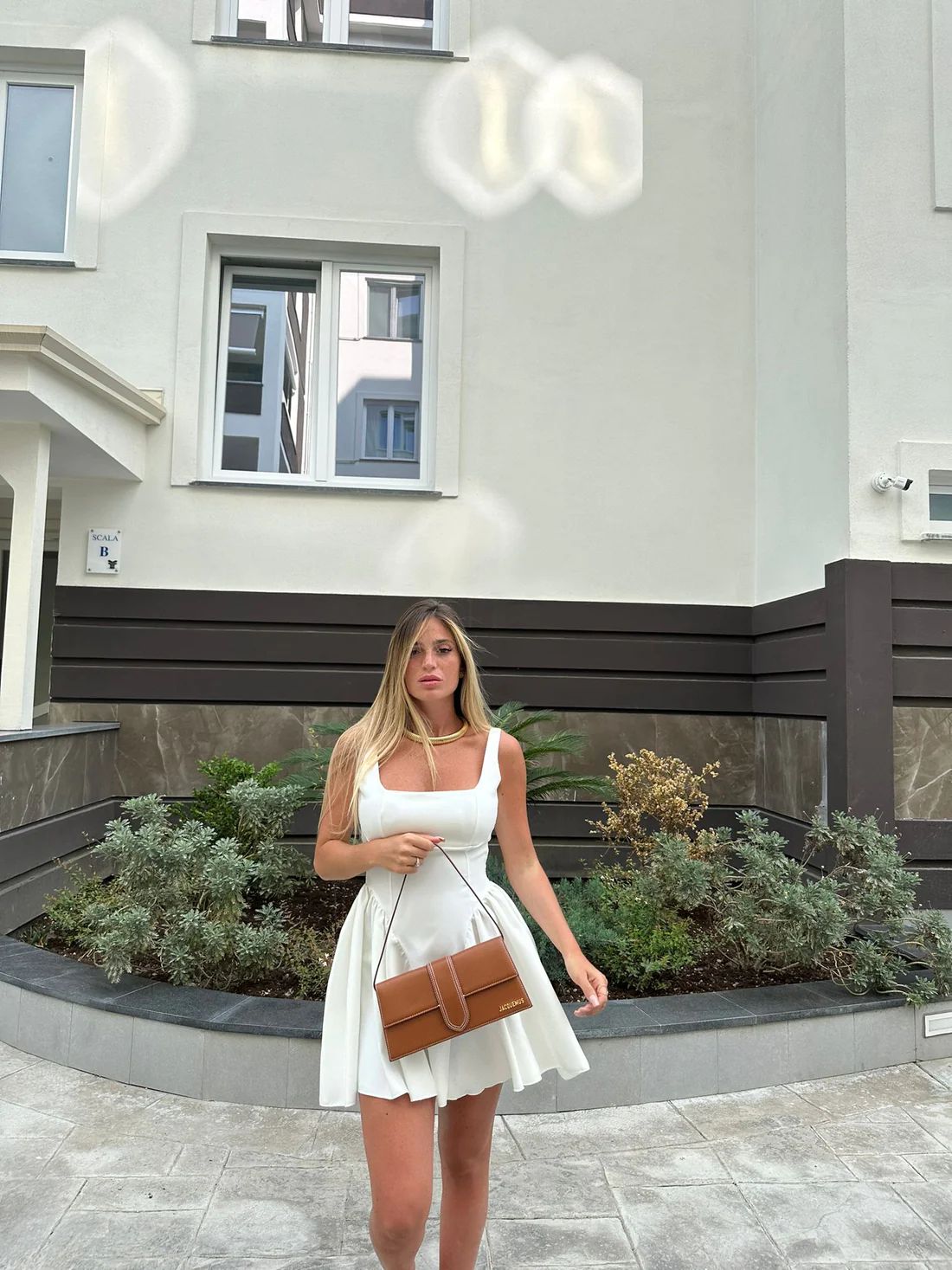 Rochie Ivory 'Cute Angel' - Rochie scurta de ocazie ivory cu spatele gol si detaliu cu fundita