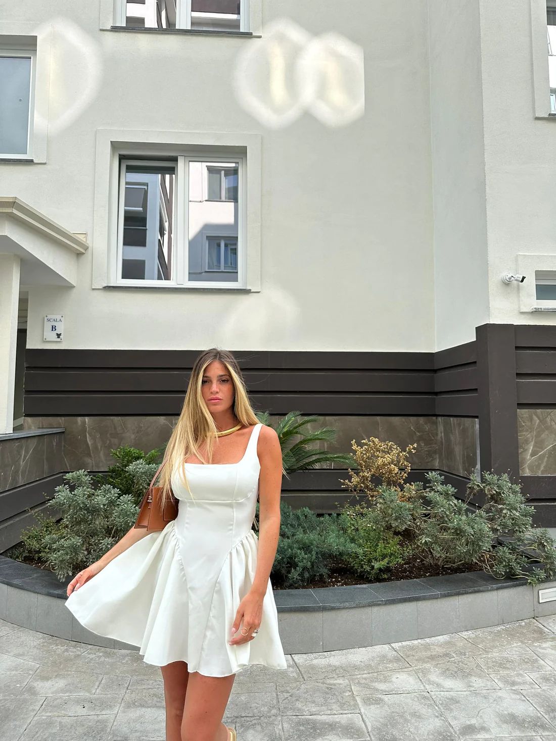 Rochie Ivory 'Cute Angel' - Rochie scurta de ocazie ivory cu spatele gol si detaliu cu fundita