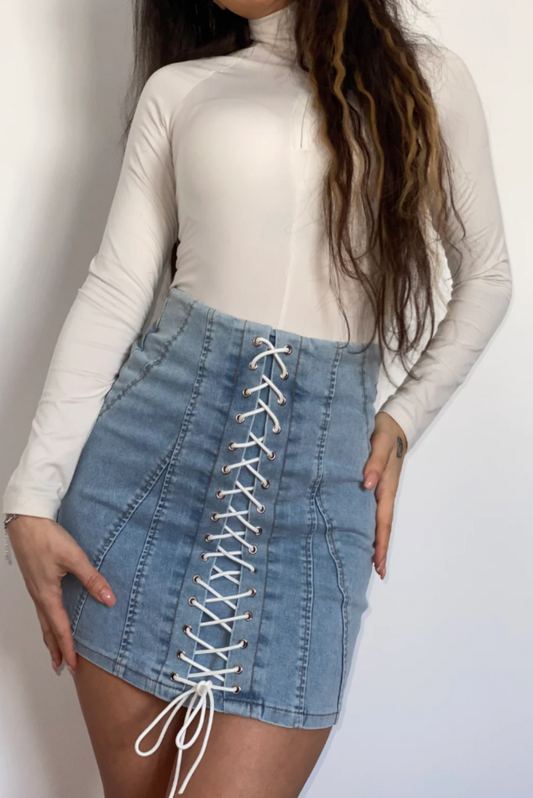 Fusta 'DENIM LACE' din blug si detalii din snur