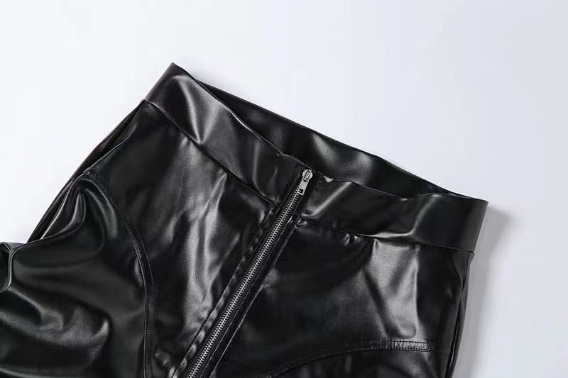 PANTALONI 'LEATHER B' - Pantaloni dama piele ecologica