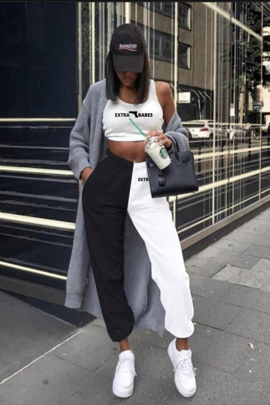 TRENING 'SLAY EVERYDAY' - Trening dama din 2 piese 'Black & white' bumbac