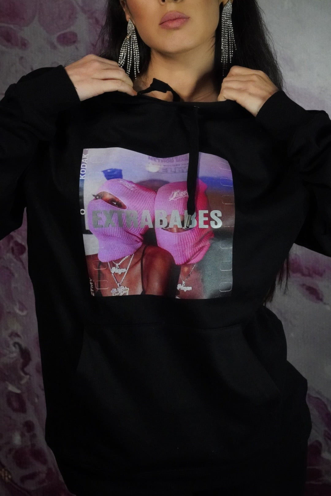 HANORAC 'NOT YOUR BAE' - Hanorac EXTRABABES cu mesaj