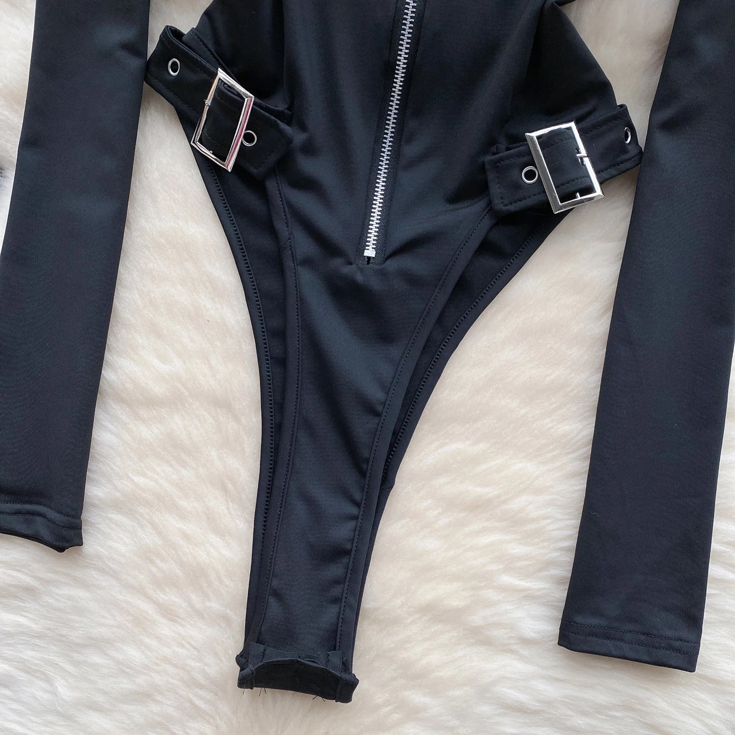 Body negru cu fermoar ‘Slim Fit’