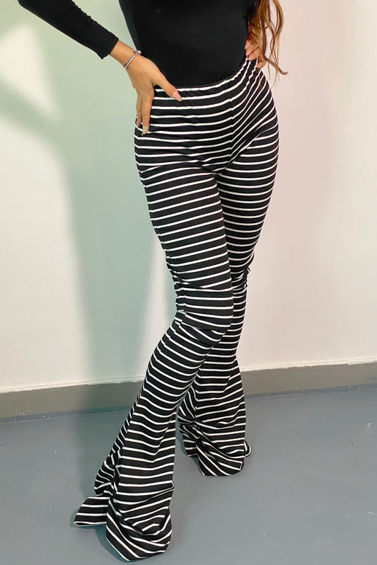 Pantaloni 'Zebra' - Pantaloni dama evazati