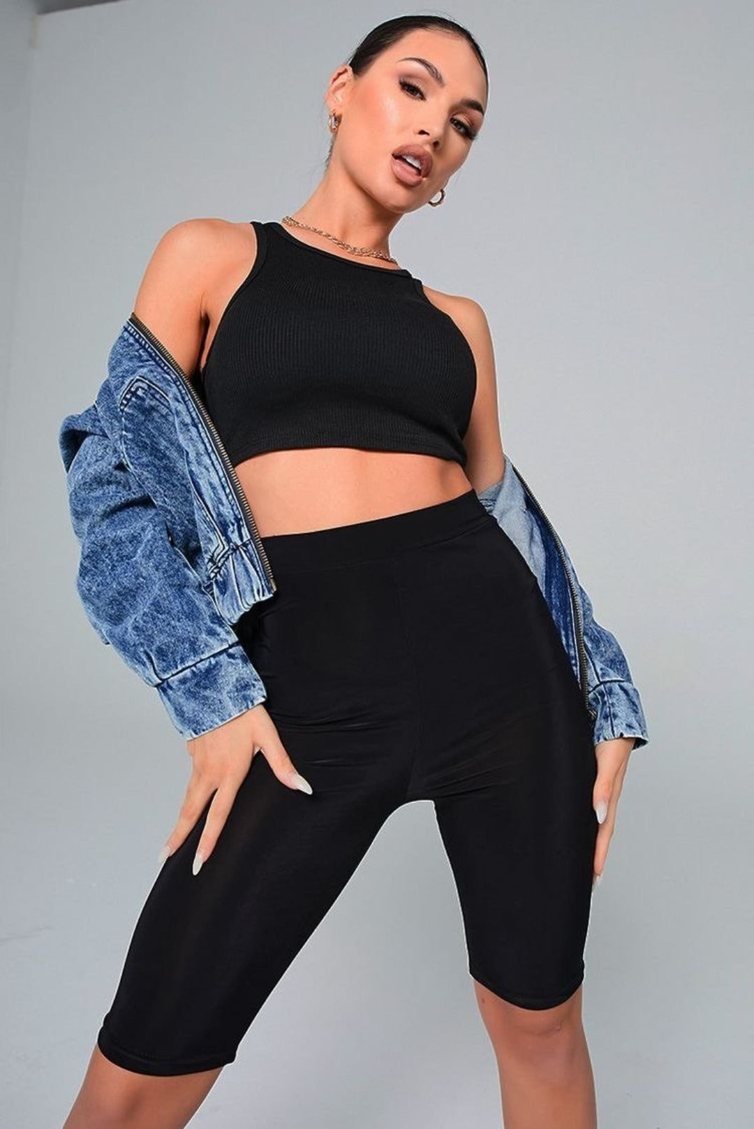 BLACK 'COMFY SET' - Compleu din 2 piese pantaloni scurti+ top