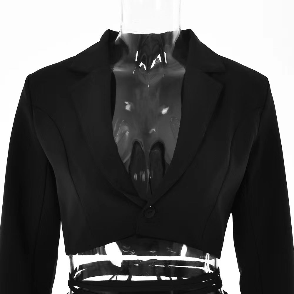 Compleu 'Hot Girl Summer' Negru - Compleu negru format din sacou si fusta