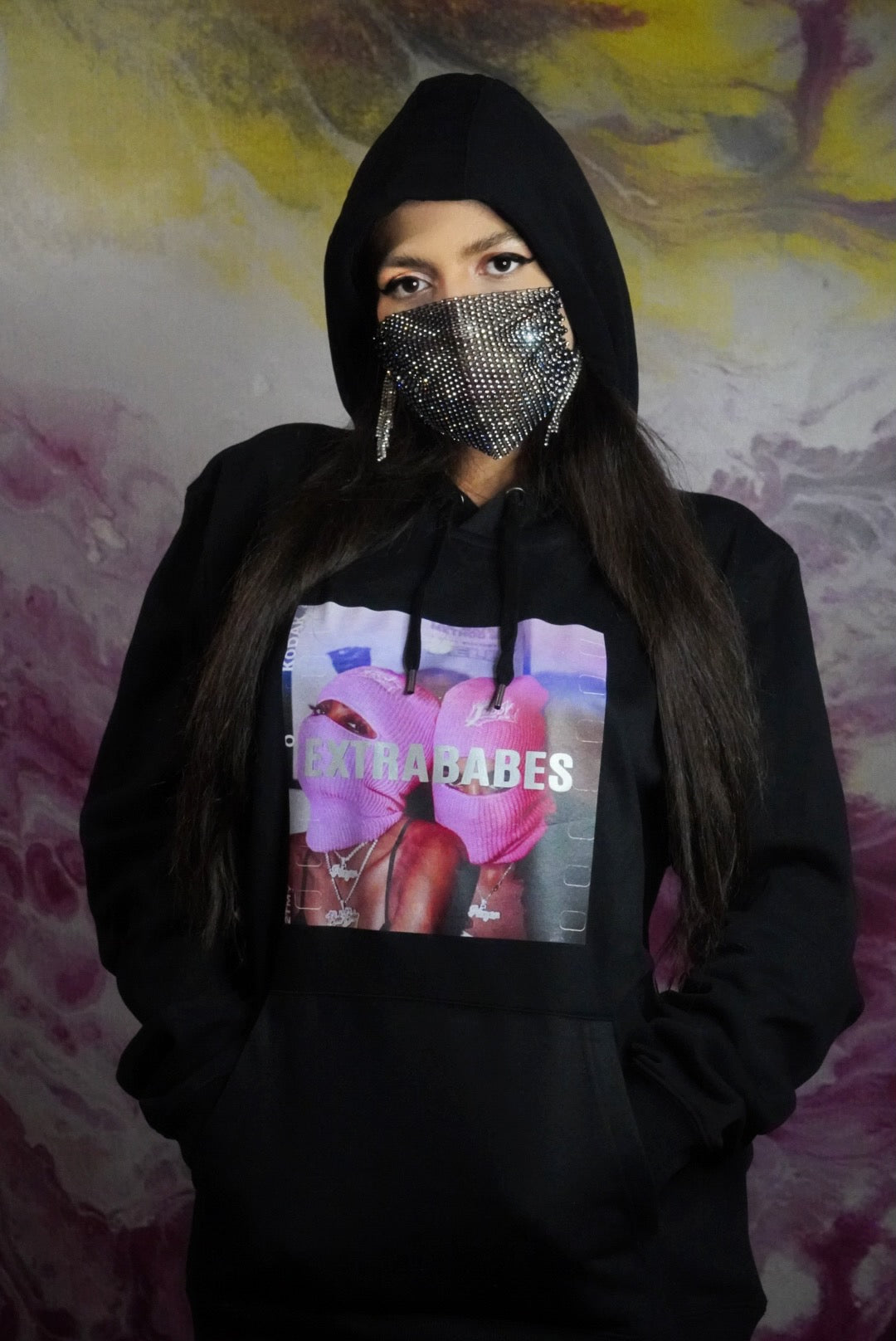 HANORAC 'NOT YOUR BAE' - Hanorac EXTRABABES cu mesaj