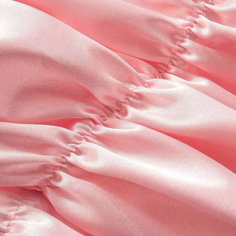 CORSET 'BEAUTY' PINK - Corset top roz cu aspect satinat si maneci bufante